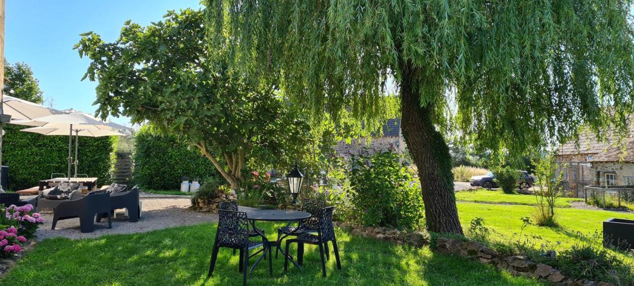 Le Petit Moulin Panzió Saint-Hilaire  Kültér fotó