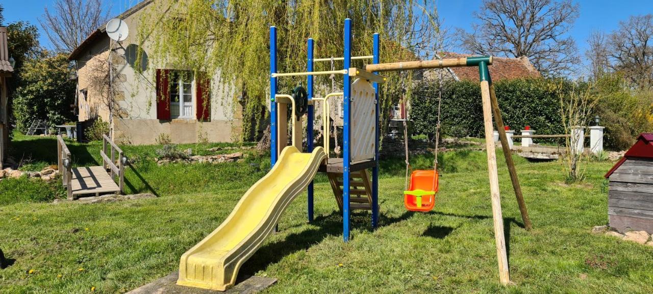 Le Petit Moulin Panzió Saint-Hilaire  Kültér fotó