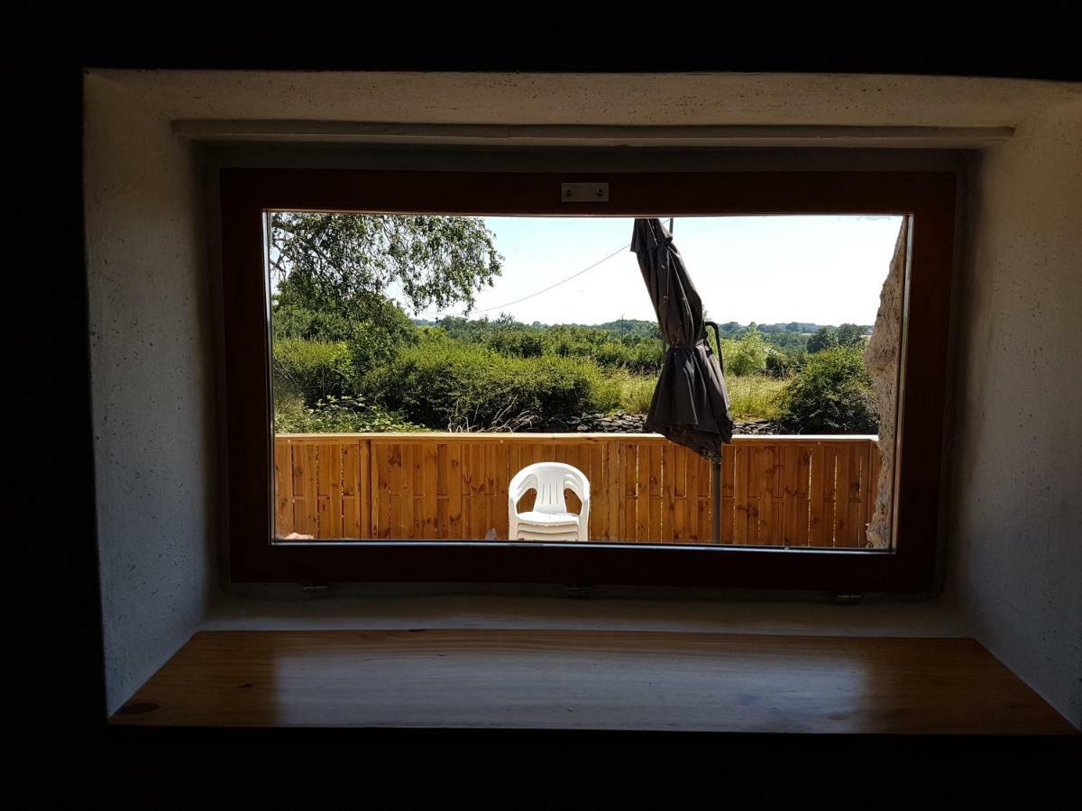 Le Petit Moulin Panzió Saint-Hilaire  Kültér fotó